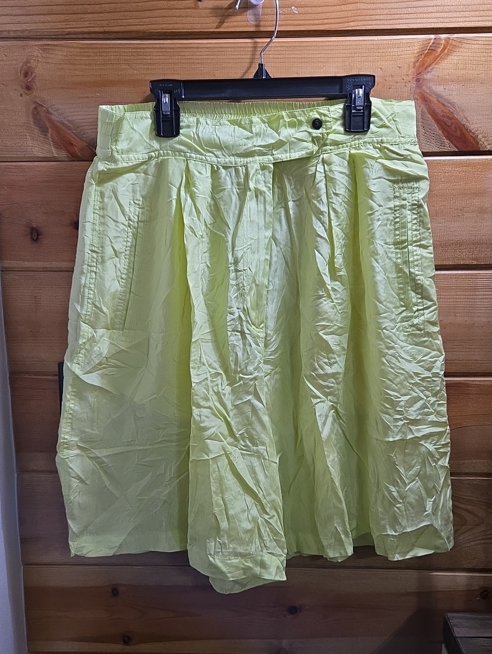 Silk Road NWT Light Lime Silk Women's Shorts W Pockets Large 0646